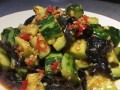 香脆可口，健康美味——以蒜香黄瓜片为主题的菜肴制作方法（15道做法，让你轻松制作美味蒜香黄瓜片）
