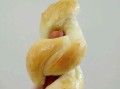 美味又简单！热狗卷的制作方法（教你轻松做出口感酥脆、味道香美的热狗卷）