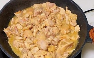 自制鸡肉馅的做法（健康美味，营养丰富）
