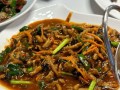 云南特色菜的做法（探寻云南餐桌的美食文化）