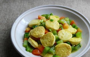 美味又健康！尝试一下烧日本豆腐的秘诀吧（用简单的烹饪方式，让日本豆腐口感更佳）