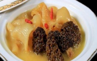 羊肚菌鸽子新西兰花胶汤的制作方法