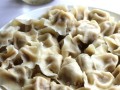 用胡萝卜点缀的羊肉水饺（学会如何制作出这种美味的佳肴，让你的家人和朋友都大饱口福）