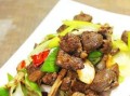以孜然圆葱羊肉为主题的中华美食（怎样做出口感鲜美、营养丰富的孜然圆葱羊肉）