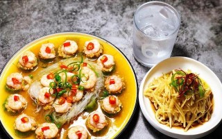 美味又健康的丝瓜酿虾（一道低脂肪高蛋白质的养生菜肴）