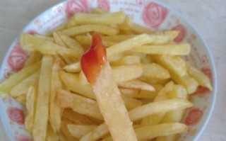 做无油炸健康薯条，享受健康生活！（告别油腻，品尝健康，享受独特风味。）