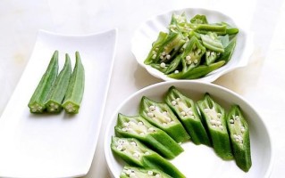 蒜香鸡汤秋葵——营养又美味的秋季食谱（简单易做，美味又养生；秋葵与鸡汤的完美结合）