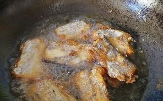 香酥带鱼的制作方法（教你如何做出口感酥脆的香酥带鱼）