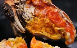 盐焗大闸蟹的制作方法（如何制作口感鲜美的盐焗大闸蟹）