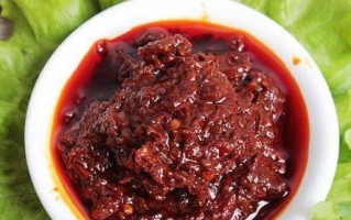 香辣肉酱的制作方法（自家制作，味道更健康）