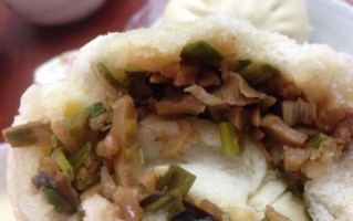 手工制作素笋包（美味健康的素食佳肴，营养丰富的精致料理）