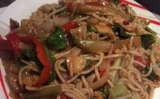 美味小炒米粉的制作方法（传统做法让您尝到家的味道）