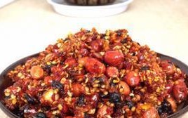 芝麻拼盘，一份营养丰富的美食（以芝麻为主的拼盘，轻松制作美味佳肴）