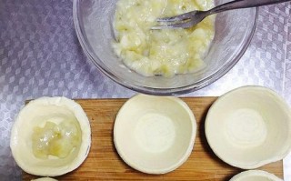 以香蕉酥蛋挞皮版为主题的烘焙教程（制作完美蛋挞皮的秘诀与技巧）