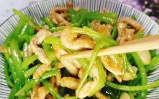 茼蒿炒肉丝，营养又美味（做法简单易学，家常菜必备）