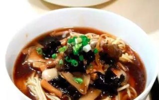 香菇鸡蛋打卤面的制作方法（用新鲜食材制作营养美味的卤面）