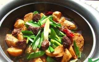芋头炒牛肉，美味又营养（家常菜谱，健康又方便，以芋头为主，为“炒牛肉”）