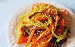 夏日清爽，凉拌素三丝（家常美食，简单易做）