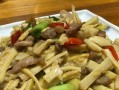 清蒸红眼鱼的做法（传统美味的家常菜，健康又美味！）