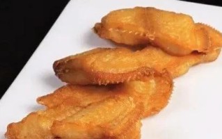 家庭自制美食，刀鱼变身美味佳肴（家庭自制美食，刀鱼变身美味佳肴）