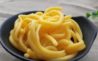 玉米叉条的做法及享受农家美味（探寻玉米叉条的做法，如何在家轻松制作）