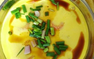 以虾米蒸鸡蛋，做出美味的家常菜（家庭美食，虾香滋味，热情款待）