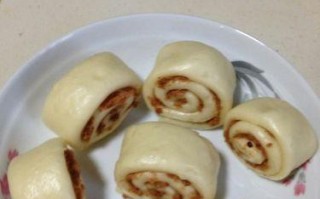 做出美味的紫菜肉松卷，让生活多一份美好（教你如何简单易学，营养又美味）