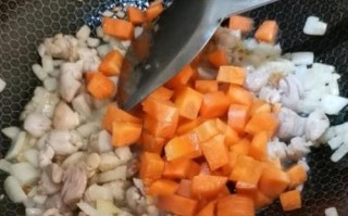学会做一道美味的素菜咖喱饭（以健康素食为主，营养美味双重保障！）