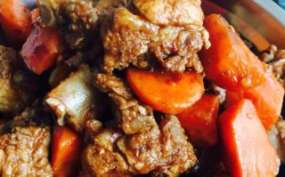 营养又美味的素炒胡萝卜（以素料入菜，享受胡萝卜的鲜美）