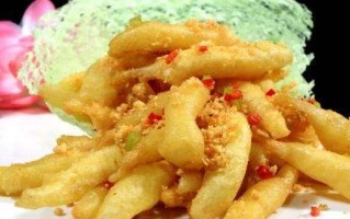 银鱼酱的制作方法及美食推荐（传统手工制作，健康美味无添加；应用广泛，搭配多种美食）