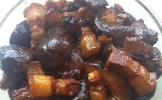 如何制作香菇红烧肉（快乐享受美味佳肴的家常做法）