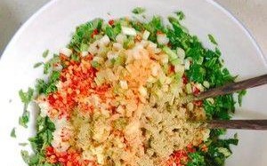 以香椿酱炒饭，美味又健康！（健康饮食新时尚，快来尝尝这道美味的香椿酱炒饭吧！）