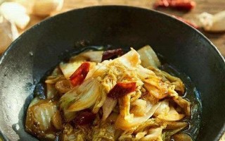 酸白菜之家常美食（怎样制作美味可口的酸白菜？）