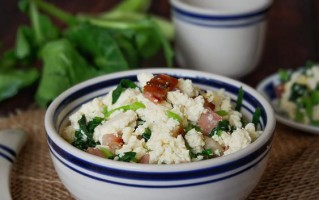 腌北豆腐蘑菇沙拉的制作方法（健康美味的素食佳品）