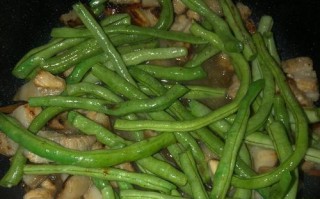 家常菜谱（快乐煮家常菜，学会做肉焖豆角！）