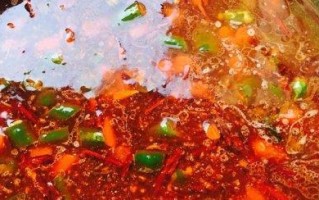 一锅随意煮，美味无限（用一锅料理打造多种美食）