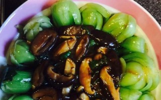 香菇油菜淮扬菜的做法（做出地道的淮扬菜，美味不用等！）