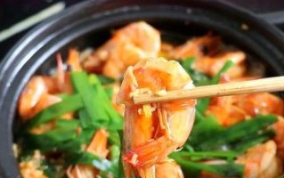 香煎米虾的制作方法（让口感更加鲜美的秘密）