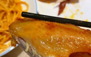 学会制作美味的新奥尔良烤全翅带辣味（尝试一下这种美味佳肴，享受美好生活）