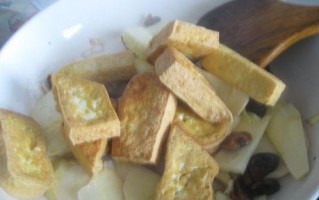 瘦肉香菇黄豆腐的做法（简单健康的家常美食）