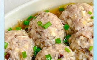 口感鲜美的蒸鱼肉丸（用最简单的方式制作，轻松做出家庭美味）