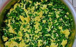 手工制作素三鲜饺子（以素饺子馅为基础，打造味道独特、营养丰富的素三鲜饺子）