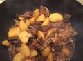 醉鹅的烹饪技巧剖析（掌握醉鹅的秘诀，让鹅肉更加美味）
