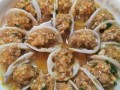 香菇莲藕蒸肉的做法（家常美食轻松上手，营养丰富味道鲜美）