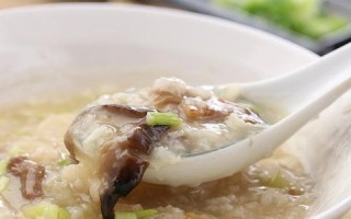 香菇肉末青菜粥的制作方法（让你轻松做出营养美味的粥）
