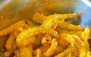 白烧鸡爪的做法与技巧（让你在家也能尝到美味的古老小吃）