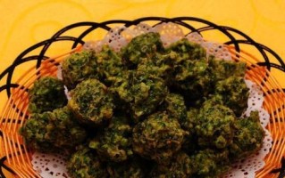 茼蒿丸子的做法（做出美味茼蒿丸子的秘诀）