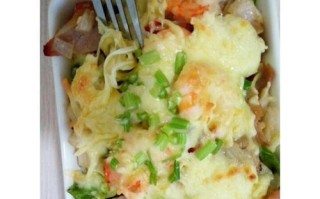 美食享受-鲜虾芝士五彩焗饭（用心制作，美味大口留香，快来尝试吧！）