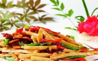 咸肉炒竹笋，美味可口的家常菜（用咸肉调味，鲜香爽口的做法）