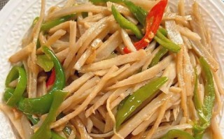美味又营养的糖醋藕条（做法简单，口感绝佳）